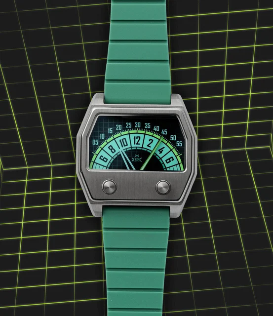 Worn & Wound Xeric x Sector Retrograde Night Vision SEC-1137-33R kol saati