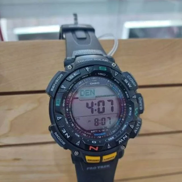 Casio Pro-trek PRG-240-1DR kol saati