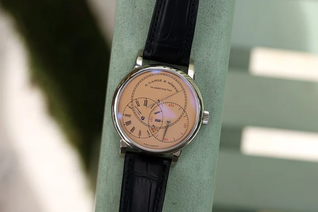 A. Lange & Sohne Richard Lange ref. 252.056 “Salmon Dial” kol saati