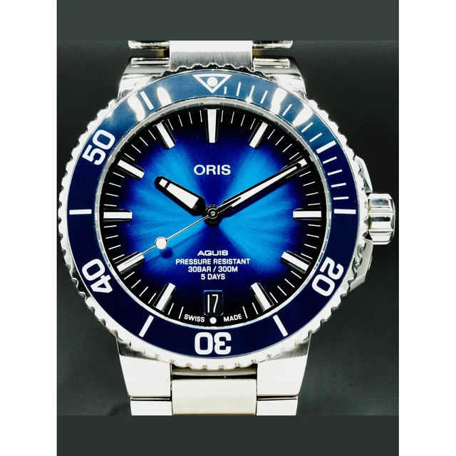 Oris Aquis Date Calibre 400 210000046690 kol saati