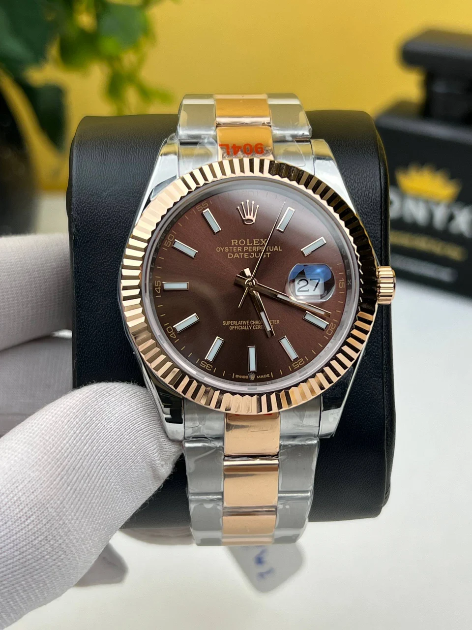 Rolex Date just Half Rose Gold Brown Dial Oyster 41mm 41 mm kol saati