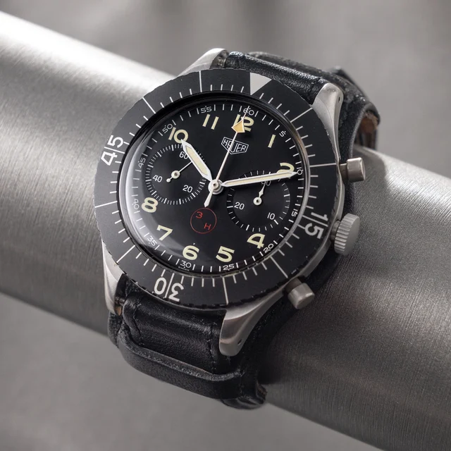 Heuer Bundeswehr W-2468 kol saati