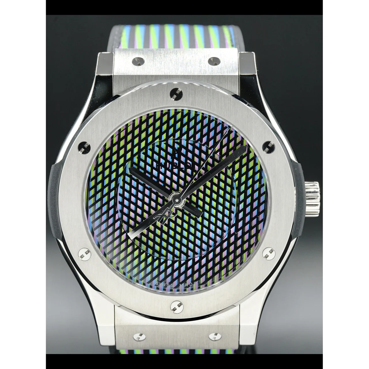 Hublot Classic Fusion Cruz Diez Titanium 45mm Limited Edition 511.NX.8900.VR.CZD19 210009N31826 45 mm kol saati