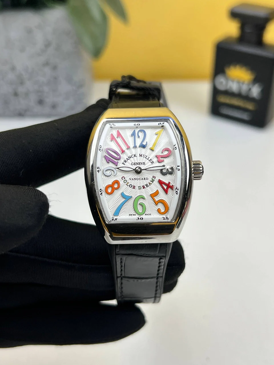 Franck Muller Vanguard Color Dreams 32mm White Dial Franck Muller Vanguard Lady Color Dreams 32mm White Dial 32 mm kol saati