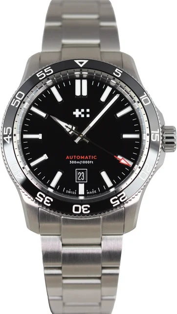 Christopher Ward Trident PRE2117 kol saati