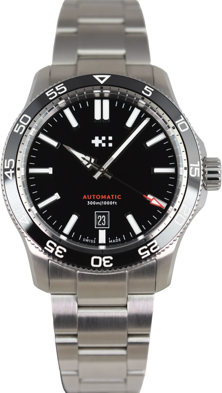 Christopher Ward Trident PRE2117 42 mm kol saati