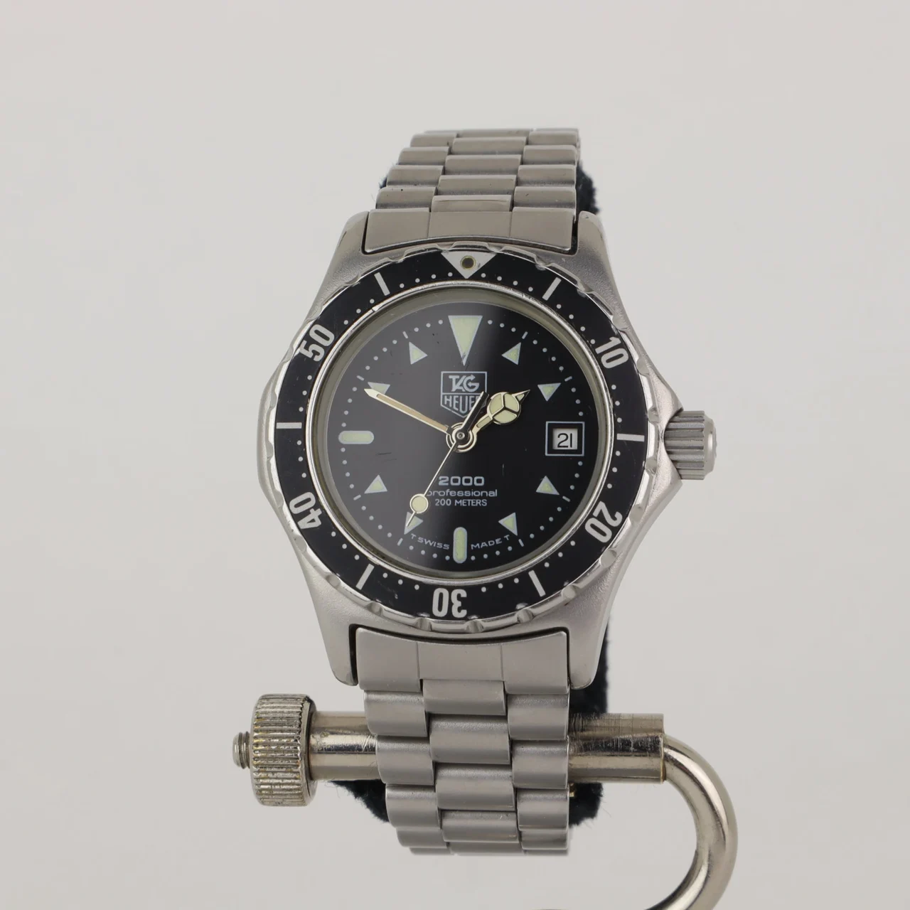 Tag Heuer Tag Heuer 250324 28 mm kol saati