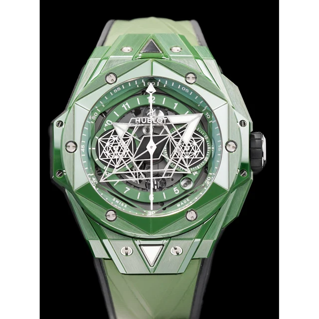 Hublot Big Bang Sang Bleu Green Ceramic 210009N20246 kol saati