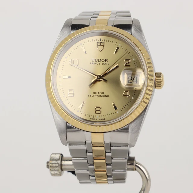 Tudor Tudor 26C011 kol saati