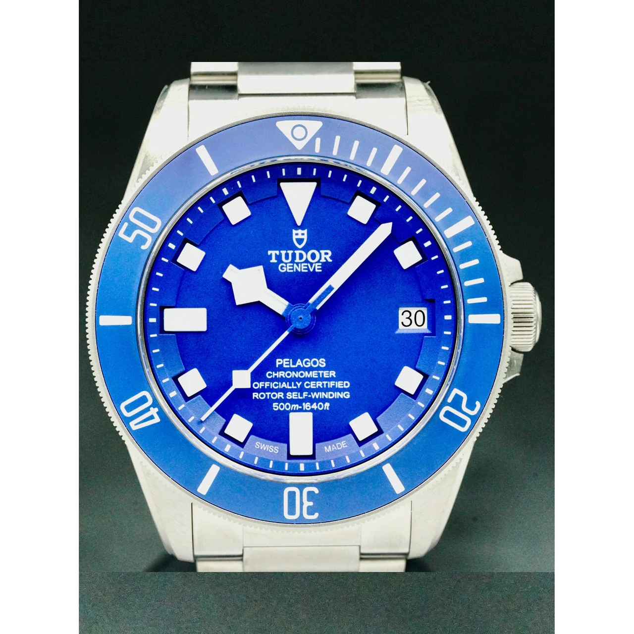 Tudor Pelagos Blue Dial on Bracelet 210000049690 42 mm kol saati