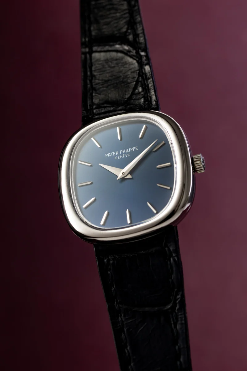 Patek Philippe Ref. 4223 26 mm kol saati