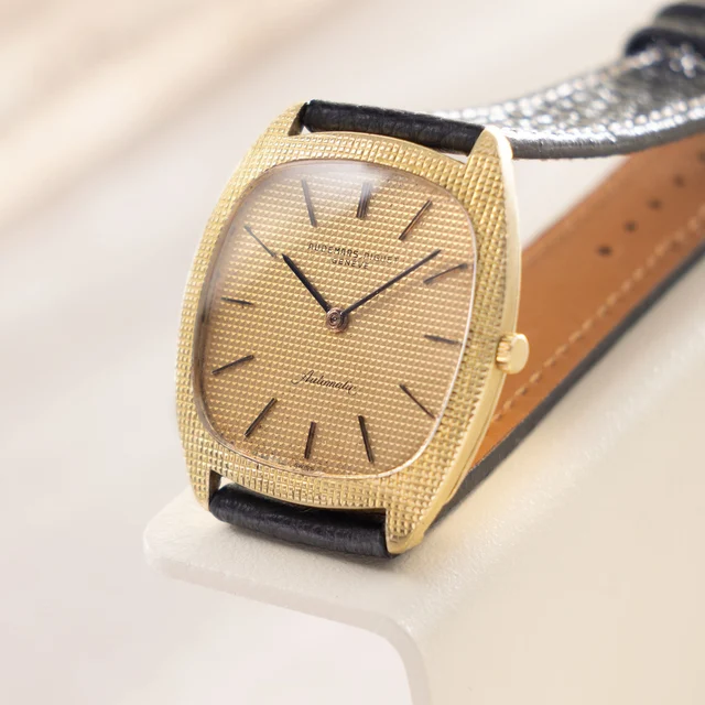 Audemars Piguet Audemars Piguet W-3527 kol saati