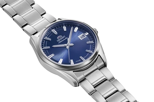 Orient Stretto Date RA-AC0R02L kol saati