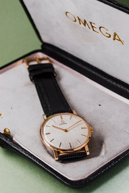 OMEGA Dress Watch 18k Rose B+P kol saati