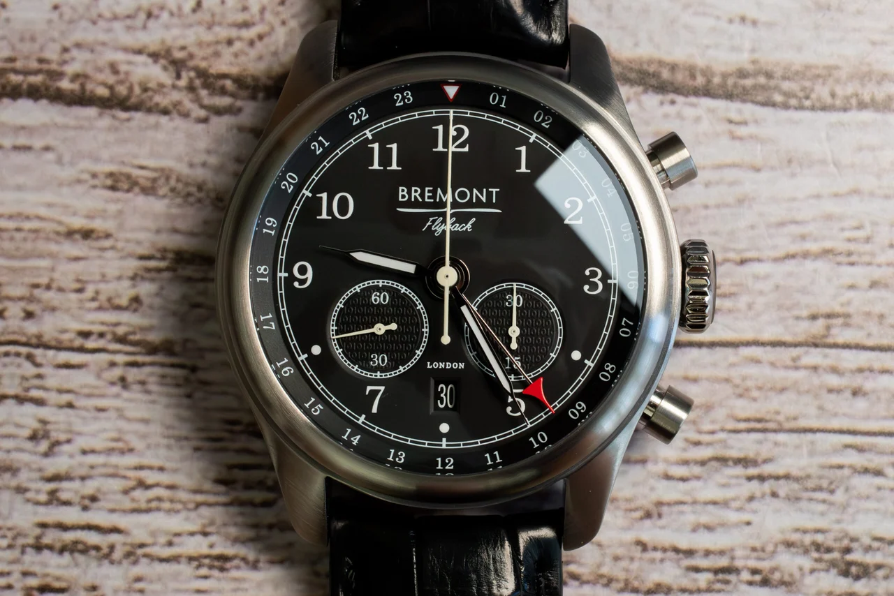 Bremont Codebreaker-ss 43 mm kol saati