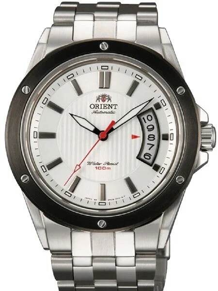 Orient Advancer Automatic Sport Watch with a White Dial and Open Date Window #ER28004W kol