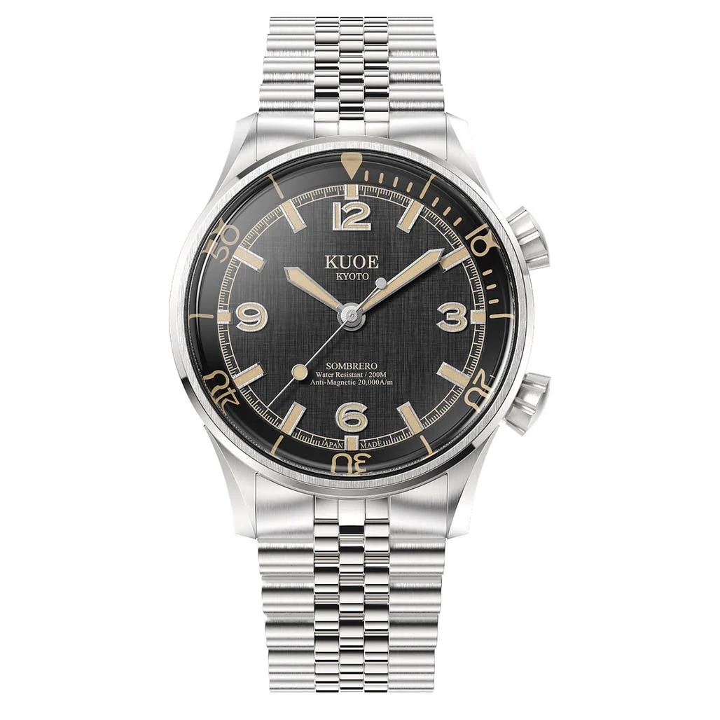 Kuoe Sombrero 90-011 Black Linen Textured Dial Watch #SM90011-BK-JUB 45 mm kol saati