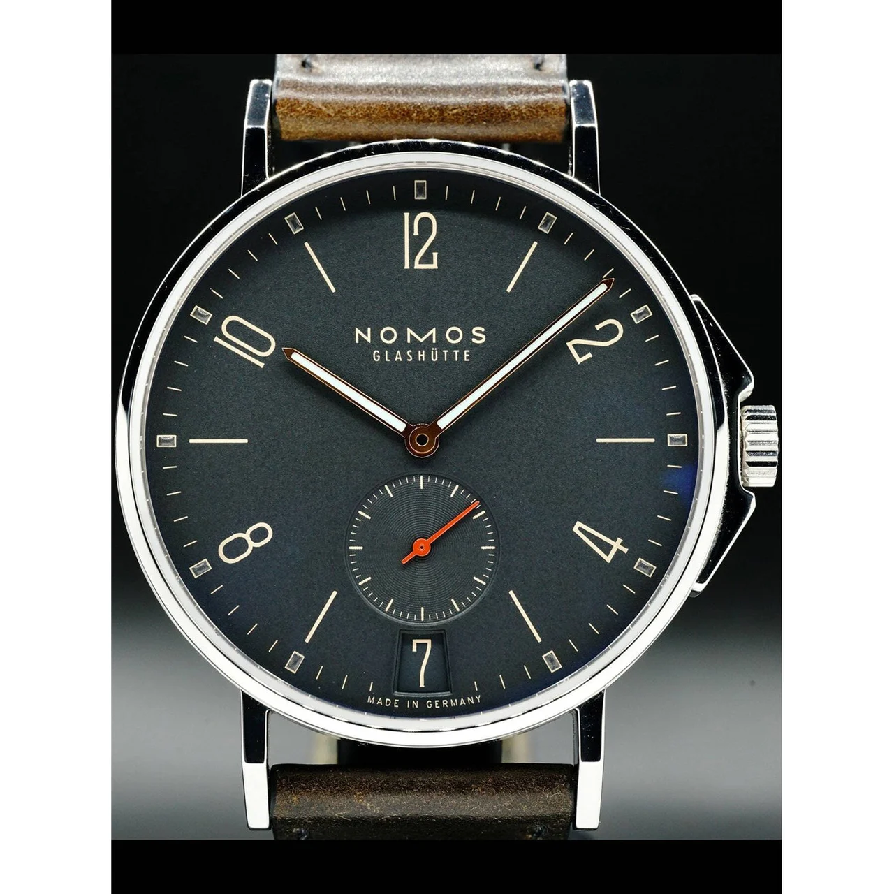 NOMOS Glashütte Ahoi Atlantik Datum 553 210000031895 kol saati