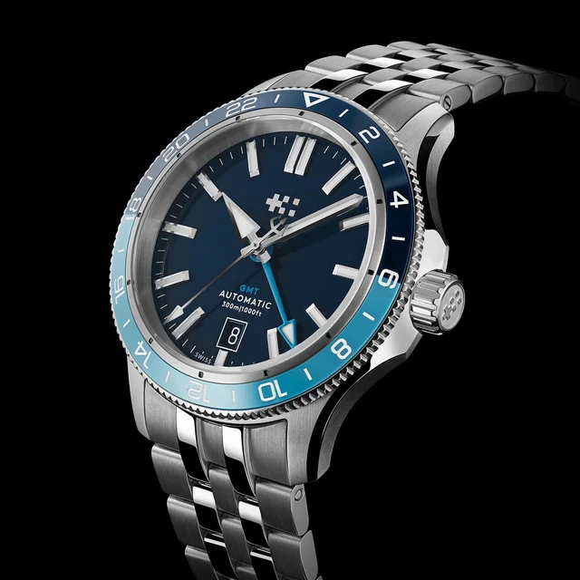 Christopher Ward Trident GMT 300 C60-40AGM31S0BB0-B1 kol saati