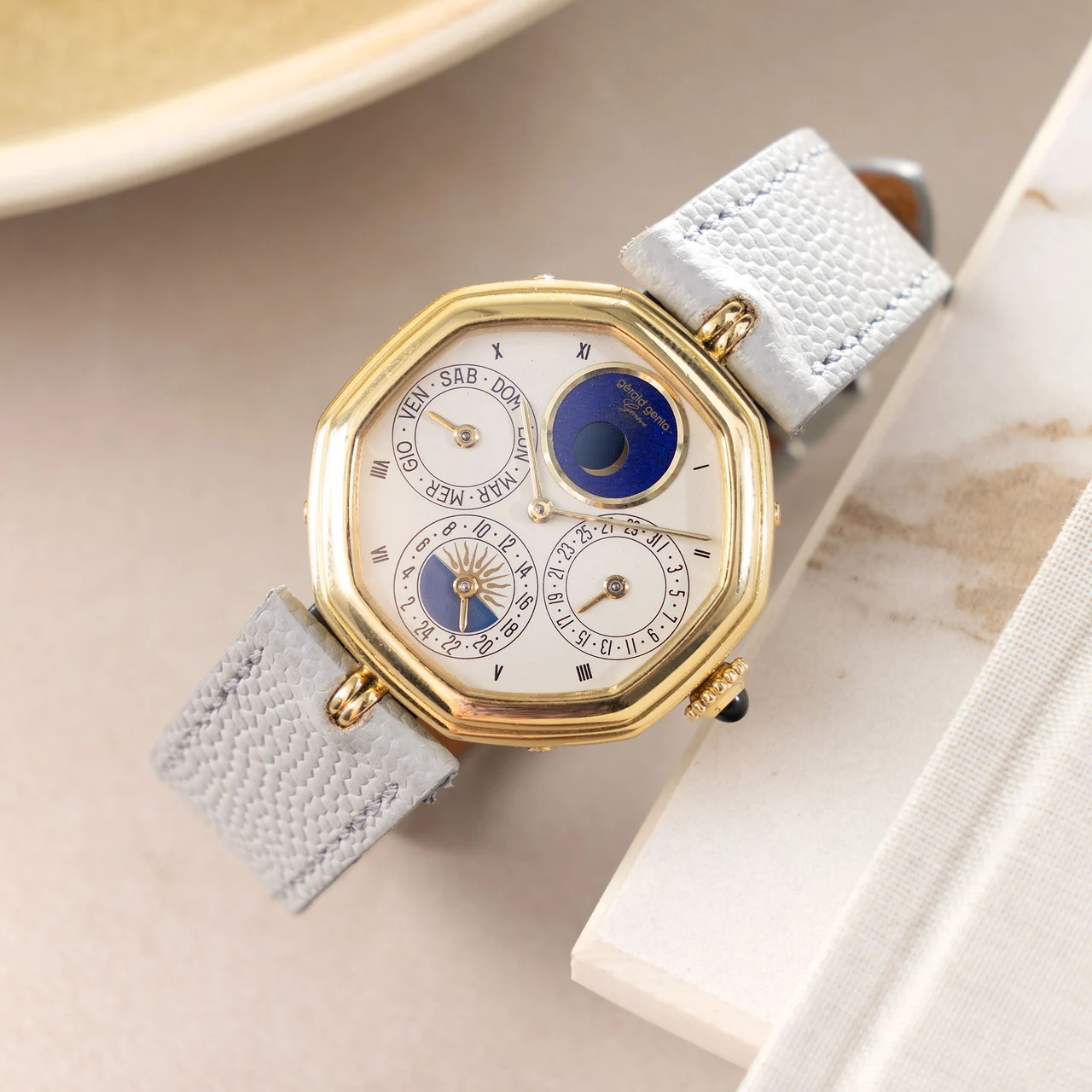 Gerald Genta Success W-2809 33 mm kol saati