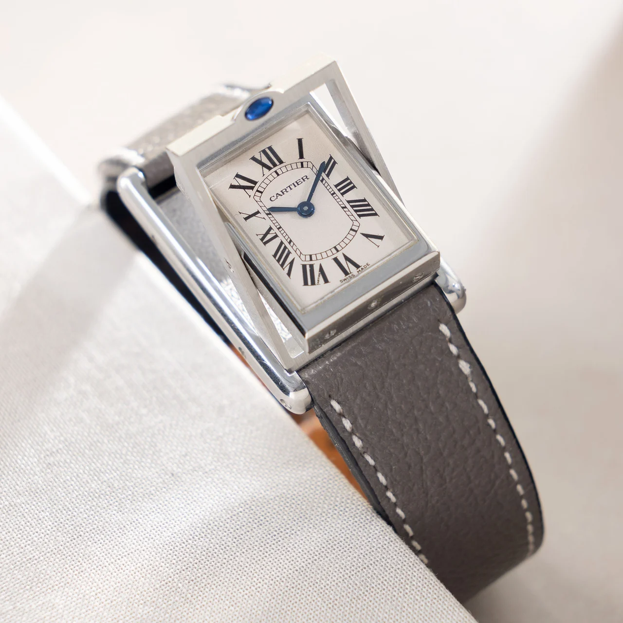Cartier Basculante w-3420 35 mm kol saati