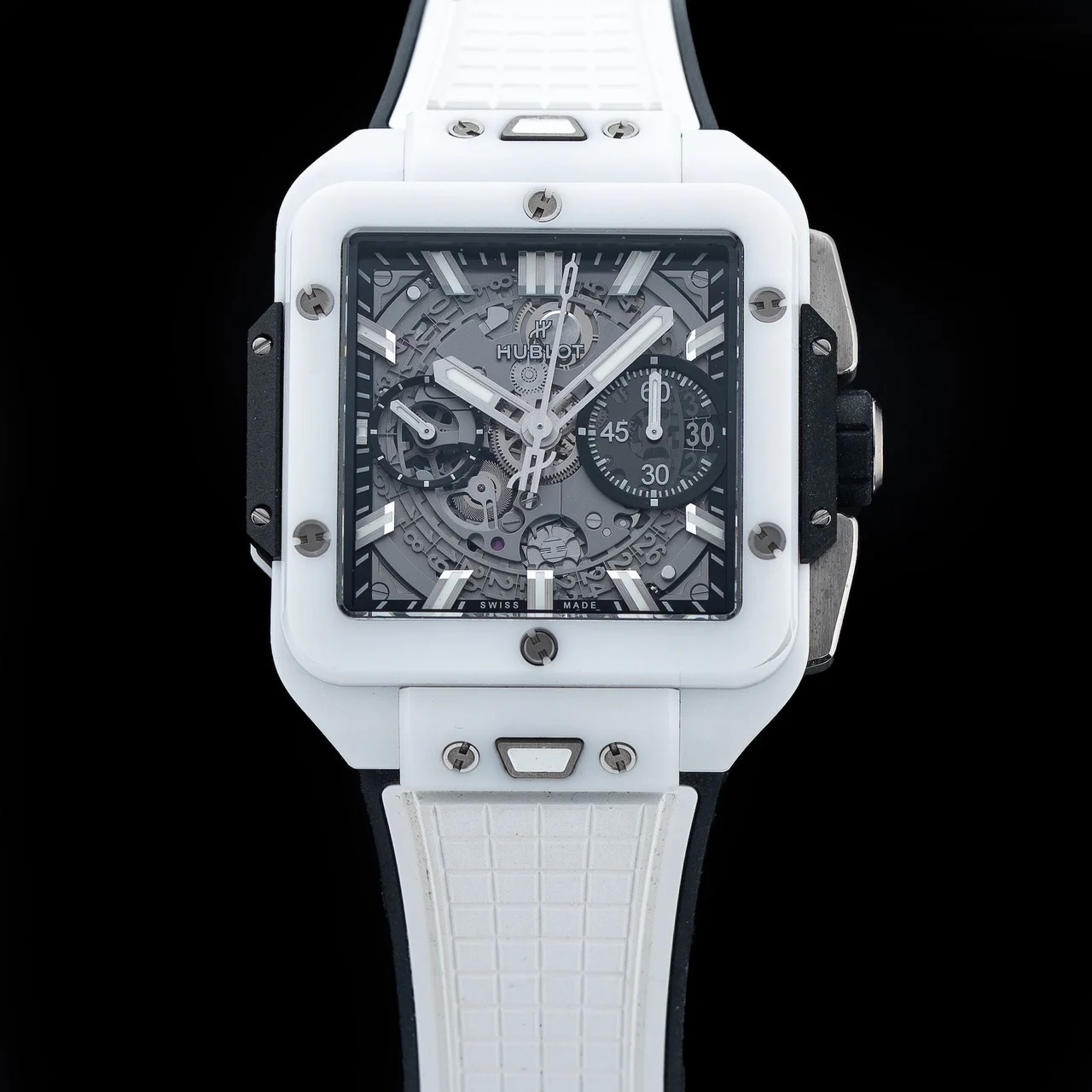 Hublot Square Bang Unico White Ceramic 210009N33046 kol saati