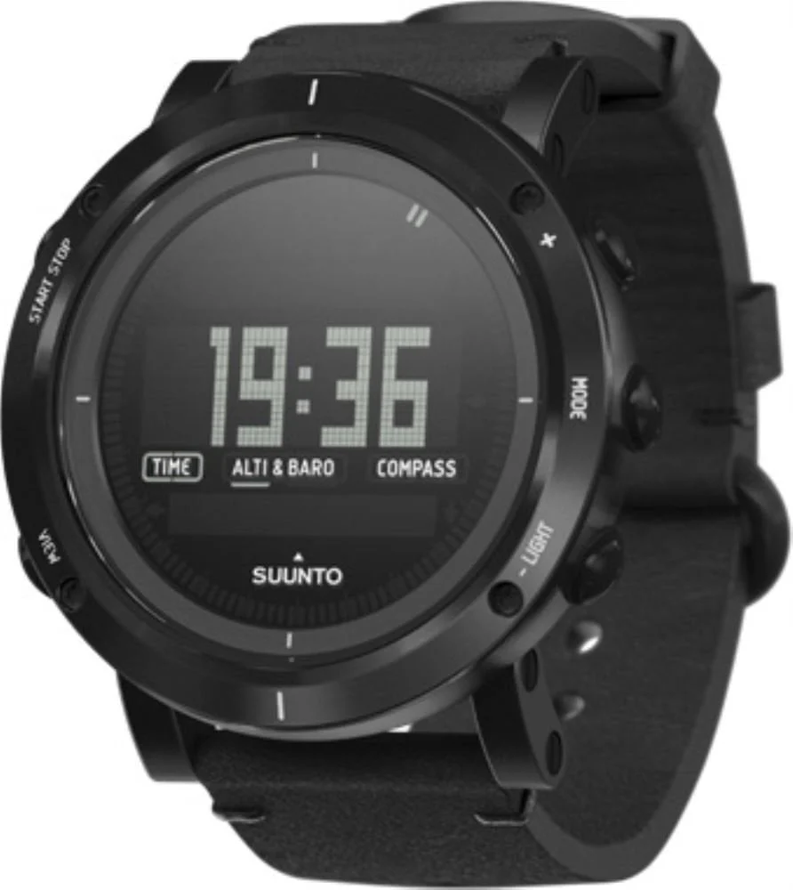 Suunto Essential Carbon SS021215000 49.1 mm kol saati