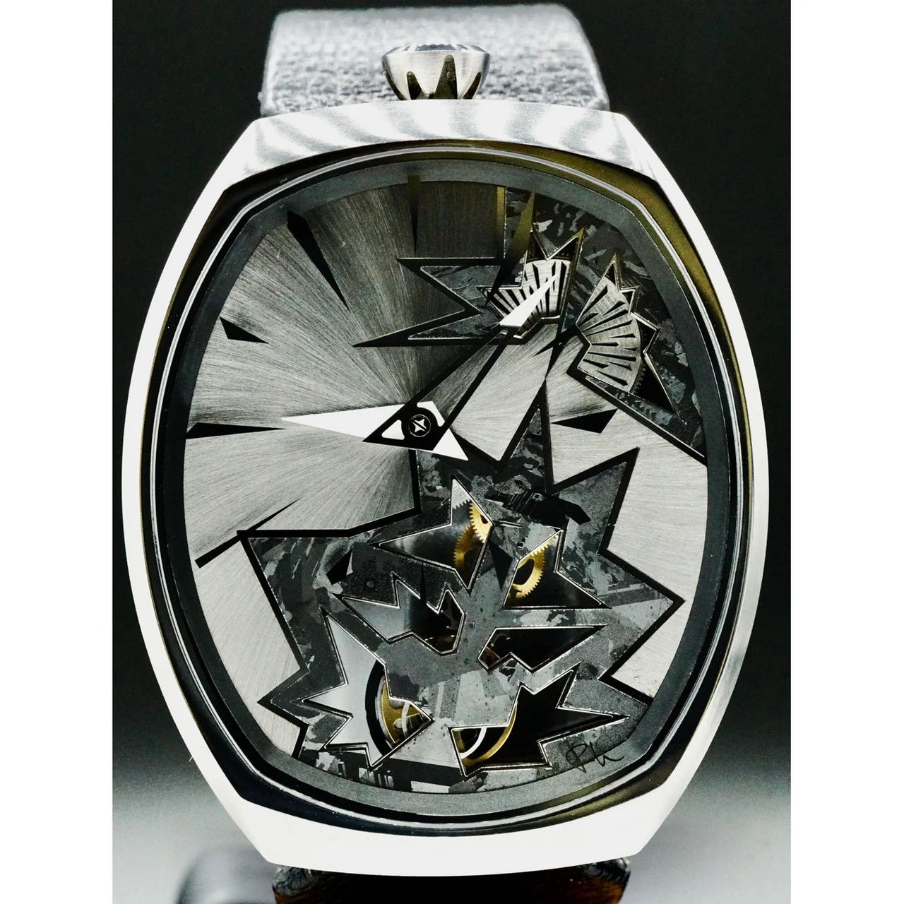 Fiona Kr√ºger Fiona Krüger FK-CH-015 Mechanical Entropy Black Bang NAP210000028589 kol saati