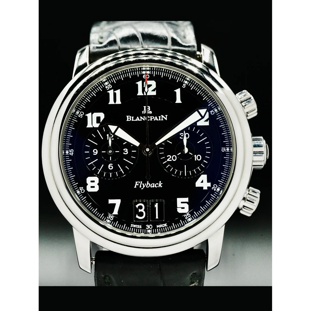Blancpain Leman Flyback Chronograph Big Date Black Dial 40mm 210000032198 40 mm kol saati