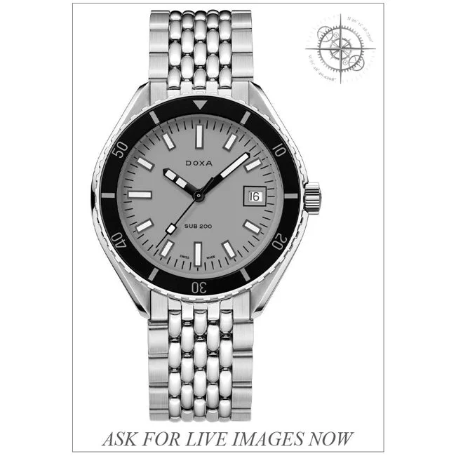 Doxa SUB 200 Professional on Bracelet 210000083012 42 mm kol saati