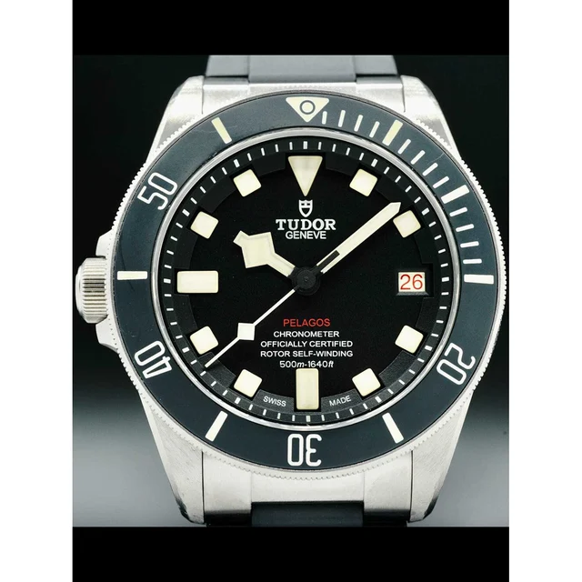 Tudor Pelagos LHD 25610TNL 210000031372 kol saati