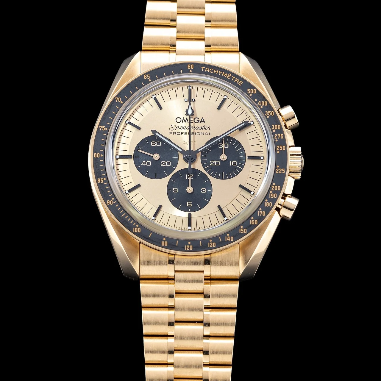 OMEGA Speedmaster Moonwatch Professional Master Chronometer Moonshine Gold Dial on Bracelet 210009N43668 42 mm kol saati