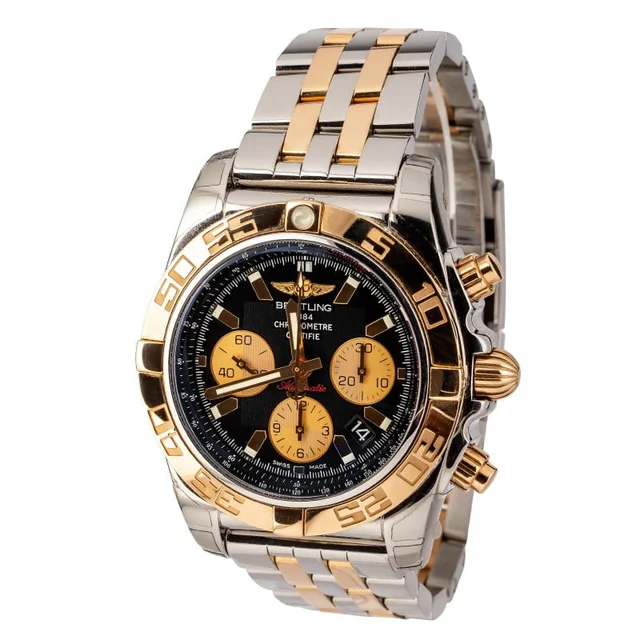 Breitling Chronomat Chronograph CB0110 kol saati