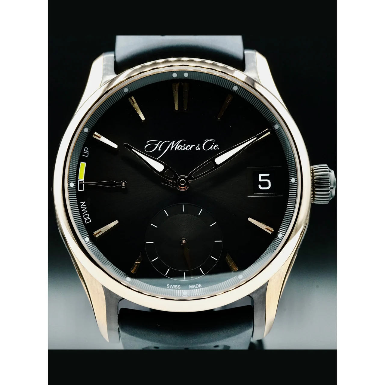 H. Moser & Cie. - Moser & Cie. Pioneer Perpetual Calendar Red Gold Titanium Ardoise Fume Dial 3800-0900 210000036203 42 mm kol saati
