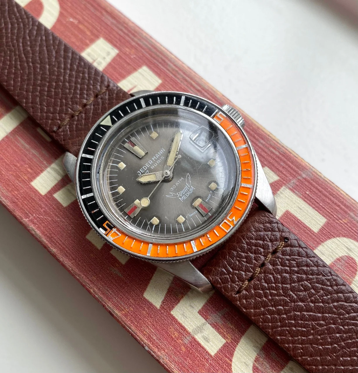 Squale Squale SQ0206668 34 mm kol saati