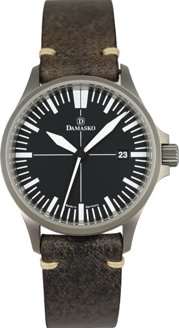 Damasko Submarine PRE1818 kol saati