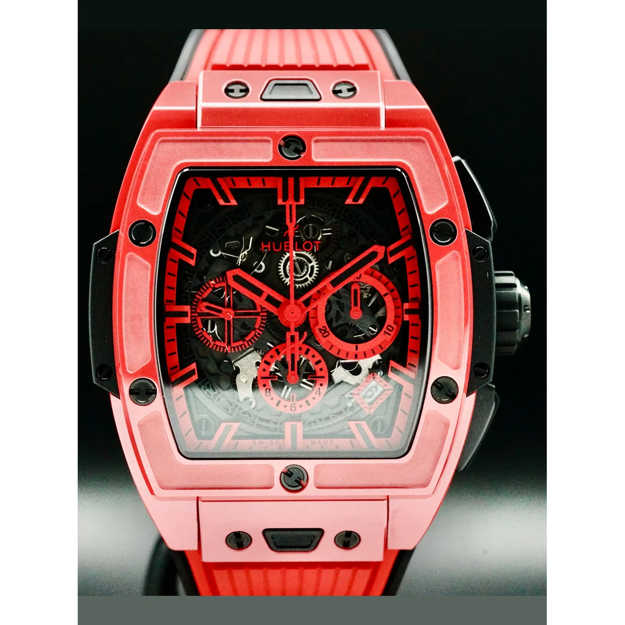 Hublot Spirit of Big Bang Red Magic 42mm 210000047230 42 mm kol saati