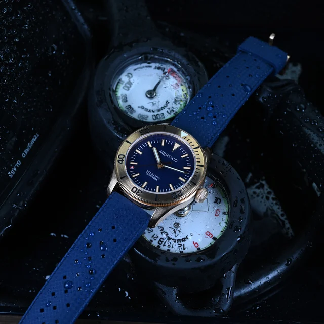 AQUATICO Bronze Raider Blue Dial kol saati
