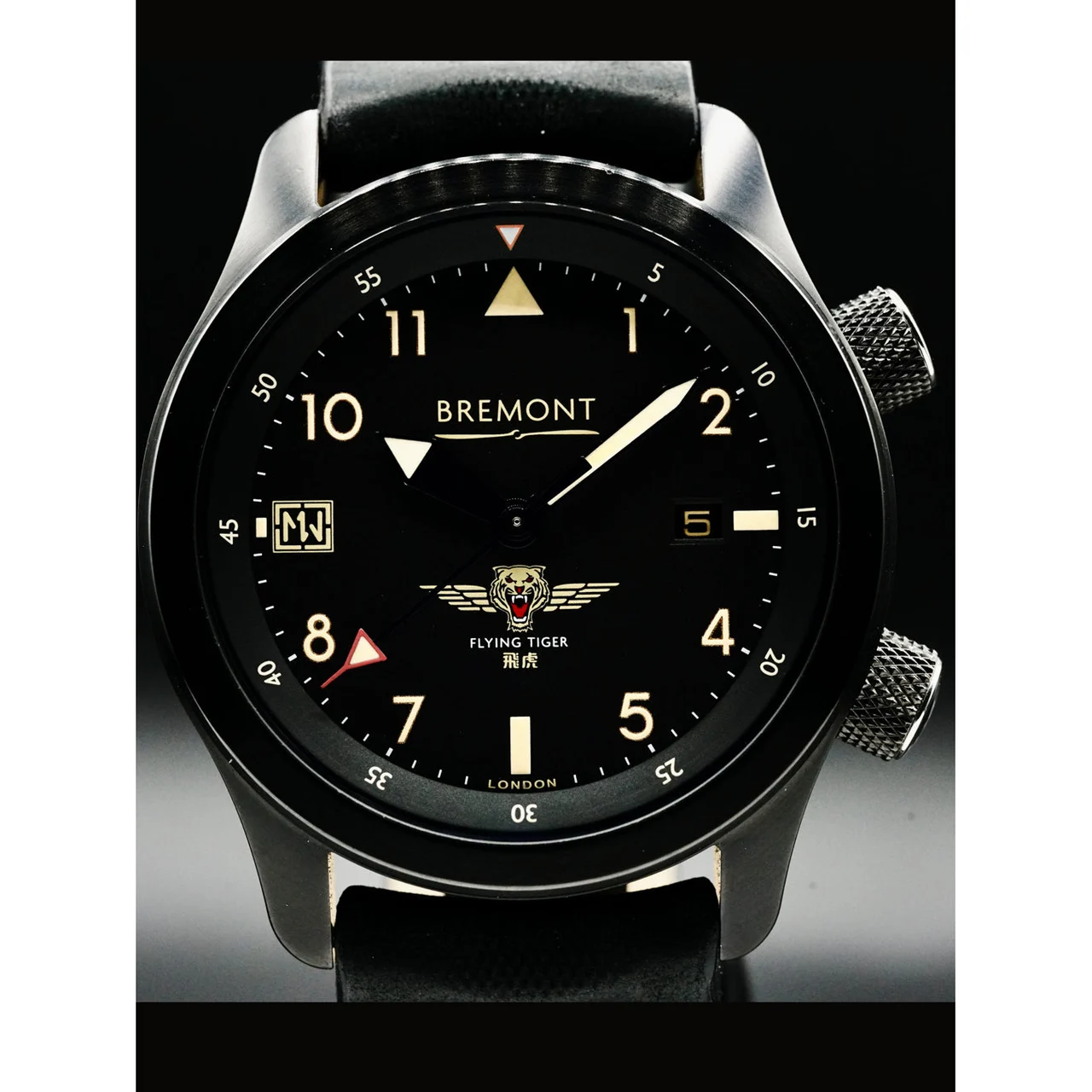 Bremont Jet Pilot Watch 210000037547 43 mm kol saati