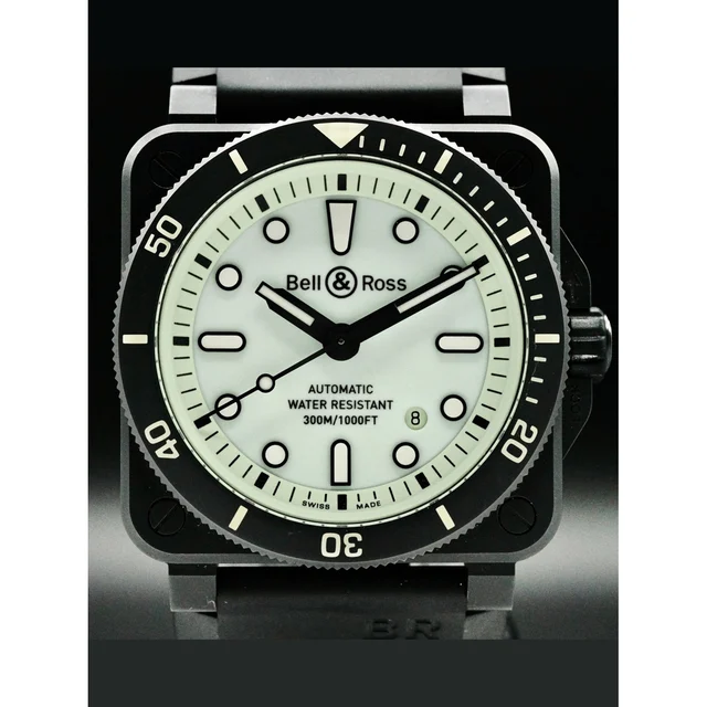 Bell & Ross Diver Full Lum 210000054333 kol saati