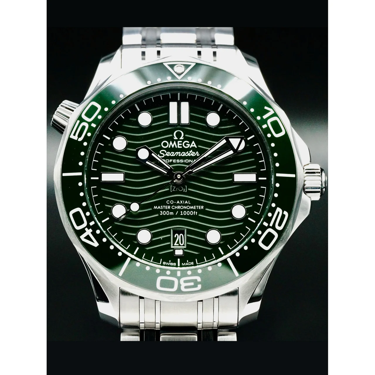OMEGA Seamaster Diver 300M Green Dial 210000079181 42 mm kol saati