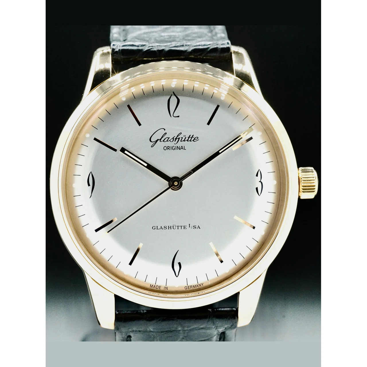 Glashutte Original Glashütte 39-52-01-01-04 Original Senator Sixties Rose Gold White Dial 210000047370 39 mm kol saati
