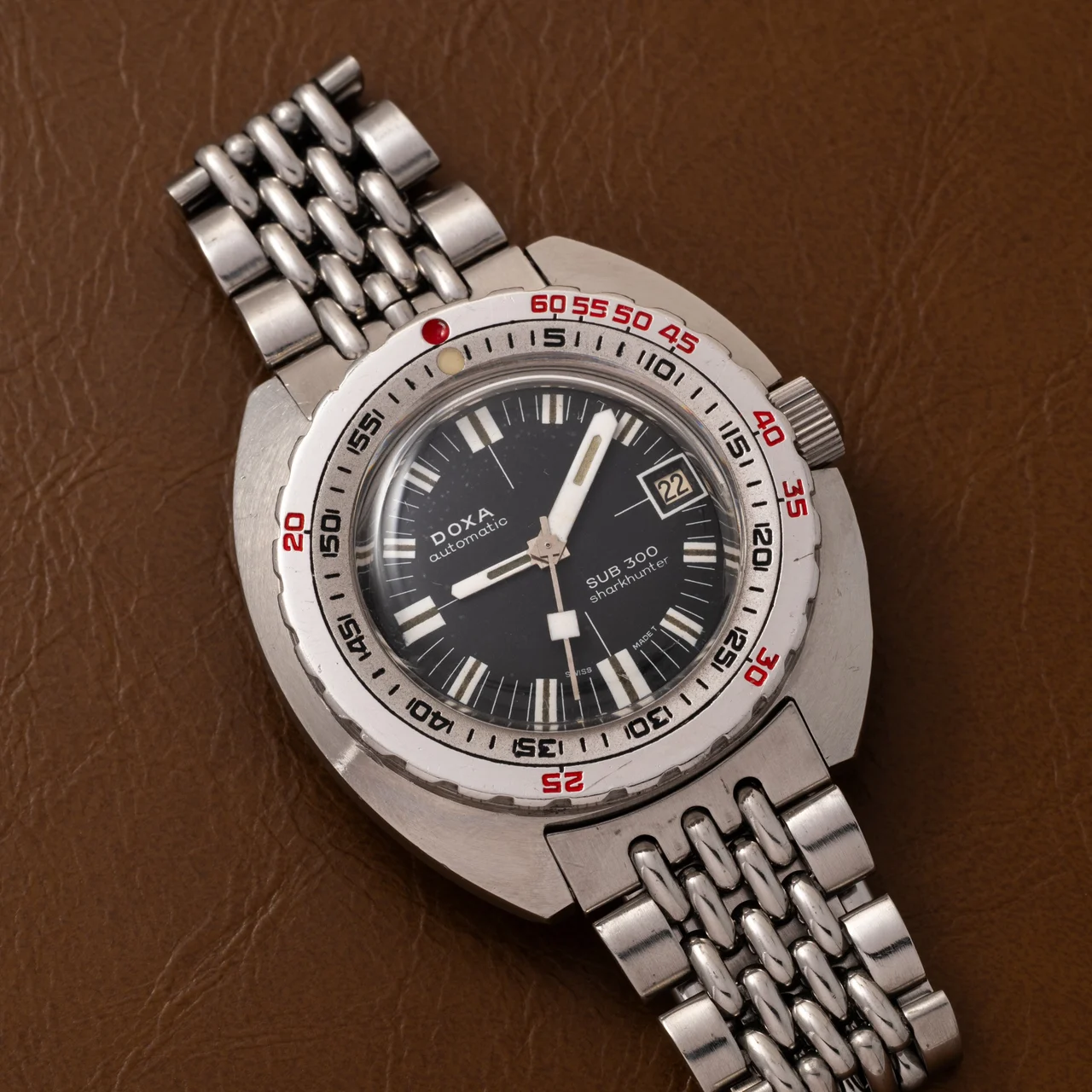 Doxa Sub 300 40992264 43 mm kol saati