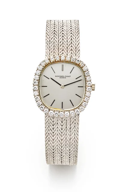 Audemars Piguet AUDEMARS PIGUET REF. 8510, DIAMOND-SET BEZEL; 18K WHITE GOLD AND DIAMONDS