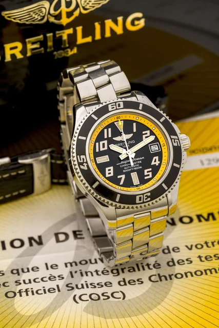 Breitling Superocean A17364 kol saati