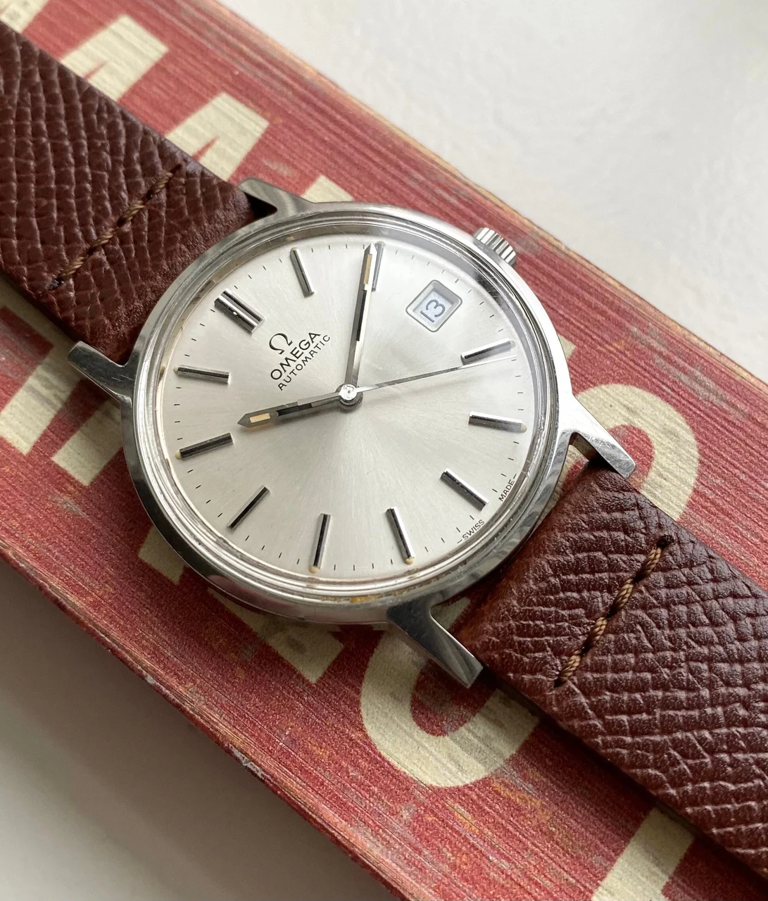 OMEGA Omega SQ4003643 18 mm kol saati