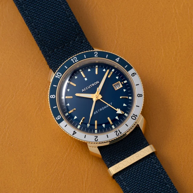 Bulova Accutron 40992792 kol saati