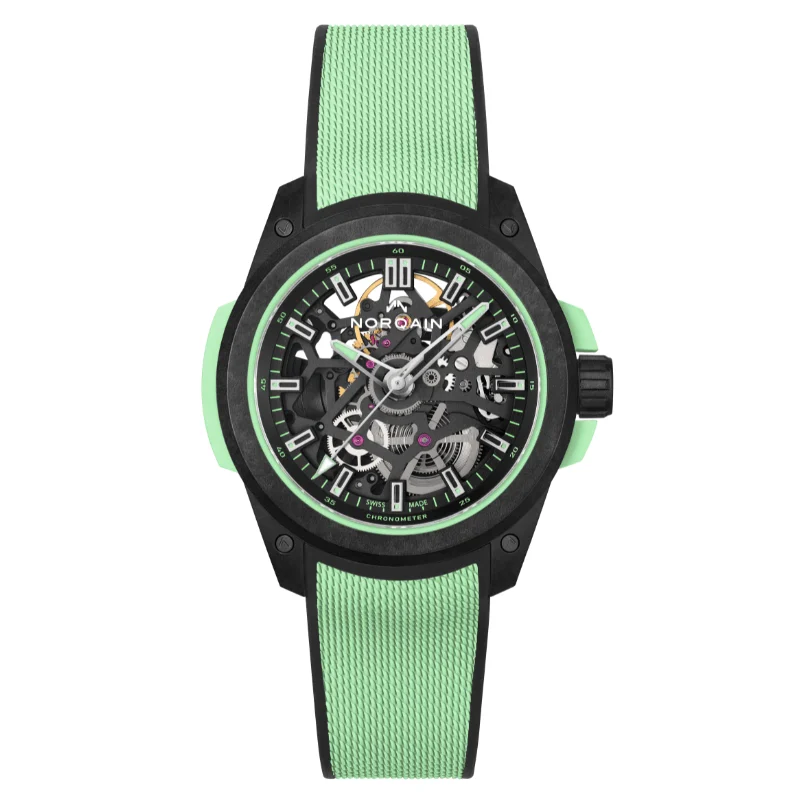 Norqain Independence N3001.07Q03.B01.R01 39 mm kol saati