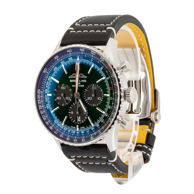 Breitling Green Dial Navitimer B01 Chronograph 46 AB0137 kol saati