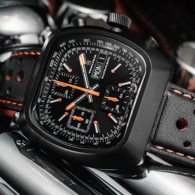 Straton speciale-ea STRATON-SPECIALE-EA kol saati